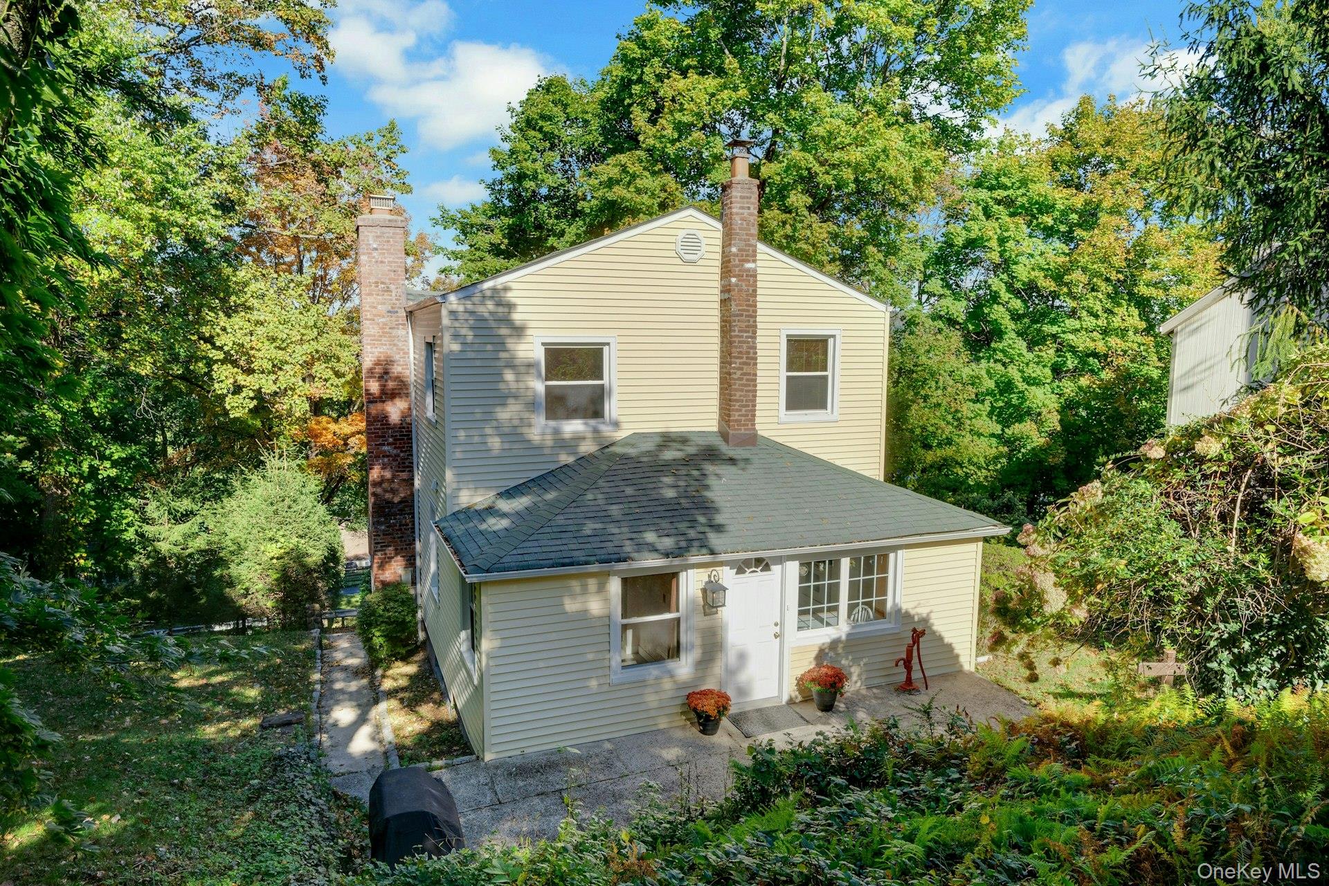 Photo 5 of this property