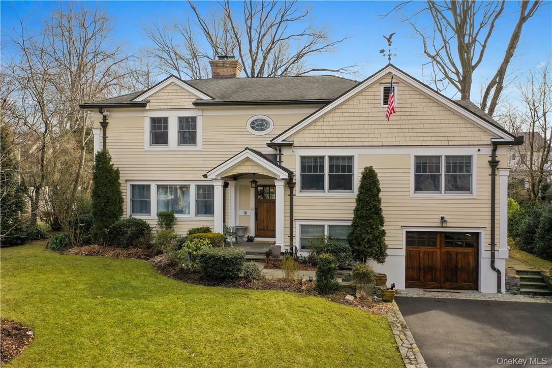 This exceptional, custom designed home rental in Milton Point features...