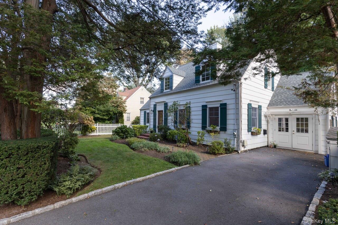Photo 2 of this property