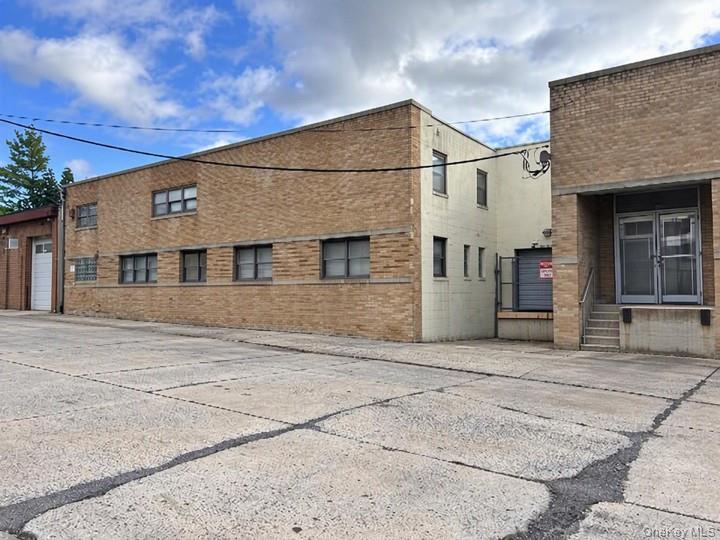 Mount Vernon, NY | Flexible Space for Manufacturing, Distribution & Co...