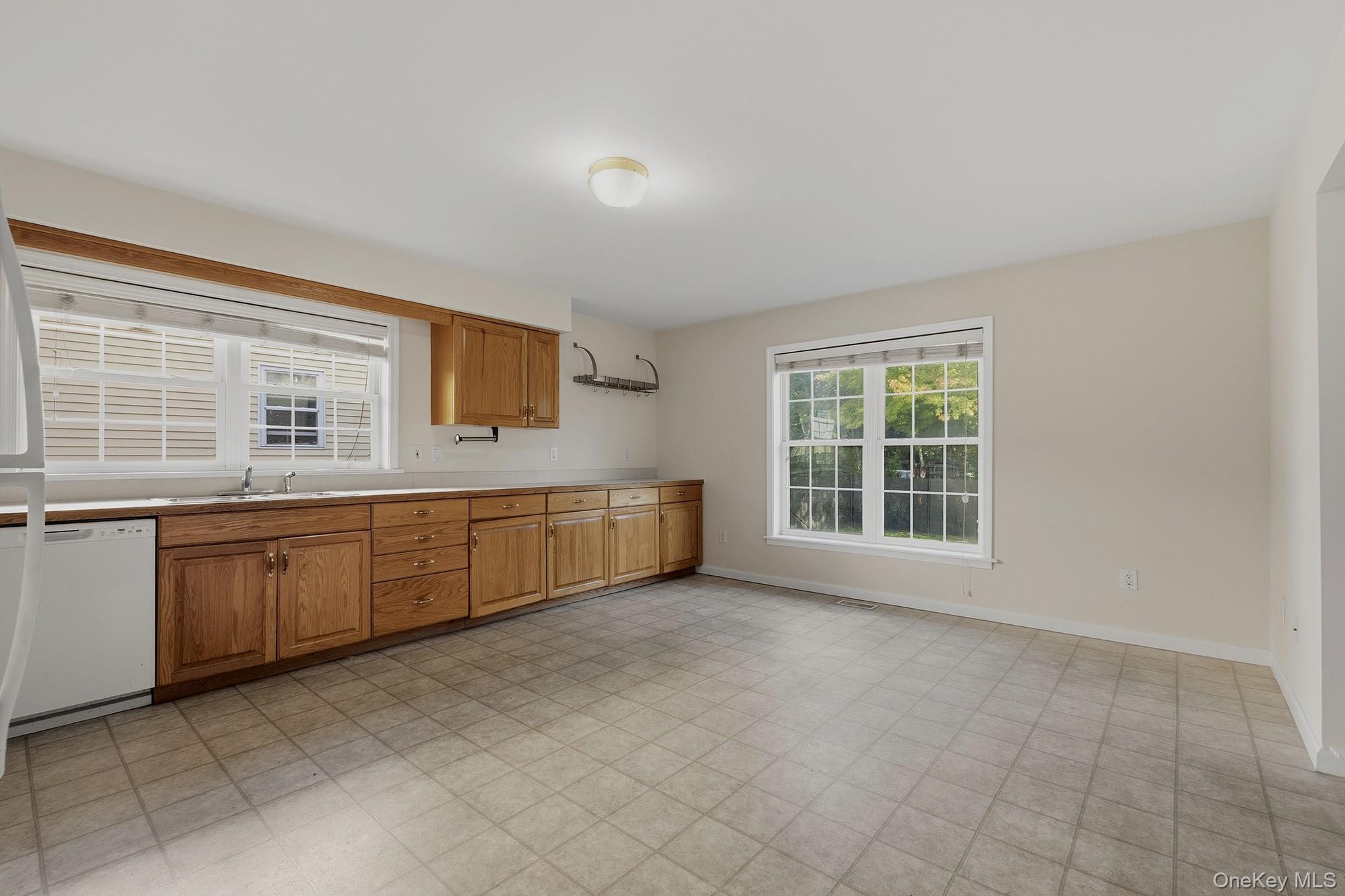 Photo 8 of this property