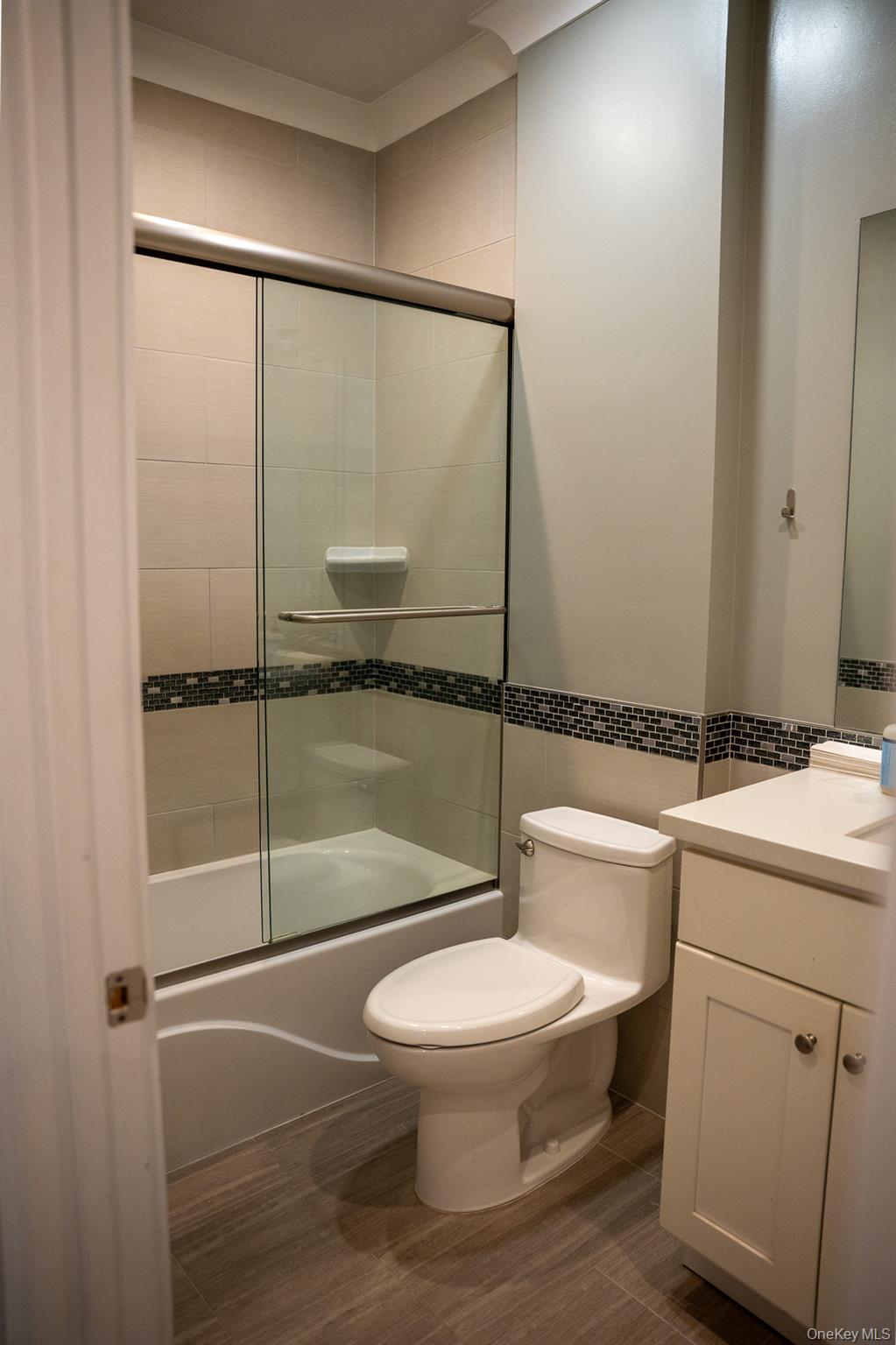 Photo 7 of this property