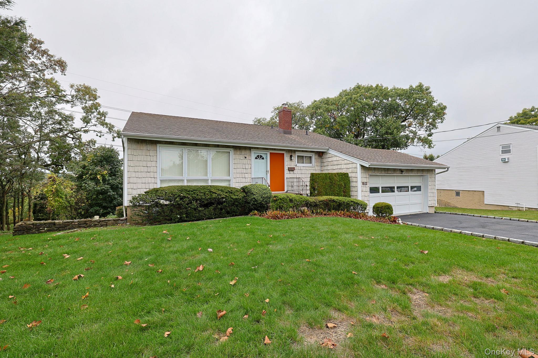 Photo 3 of this property