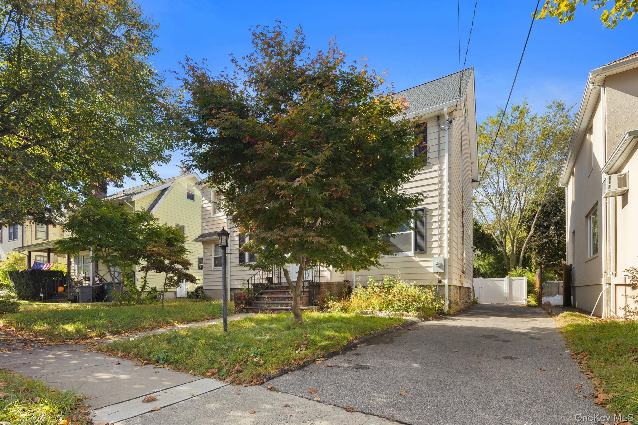 Photo 33 of this property