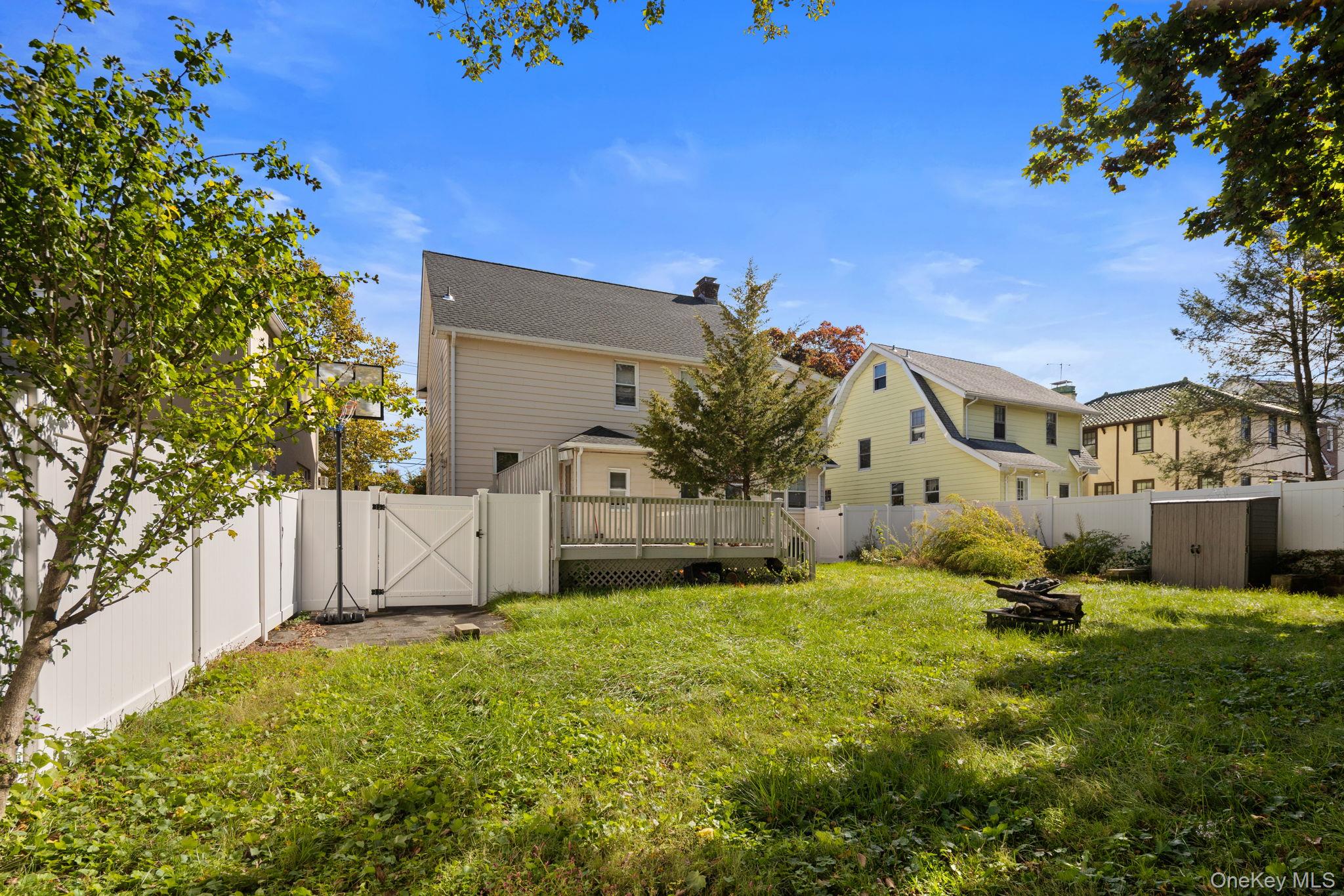 Photo 32 of this property