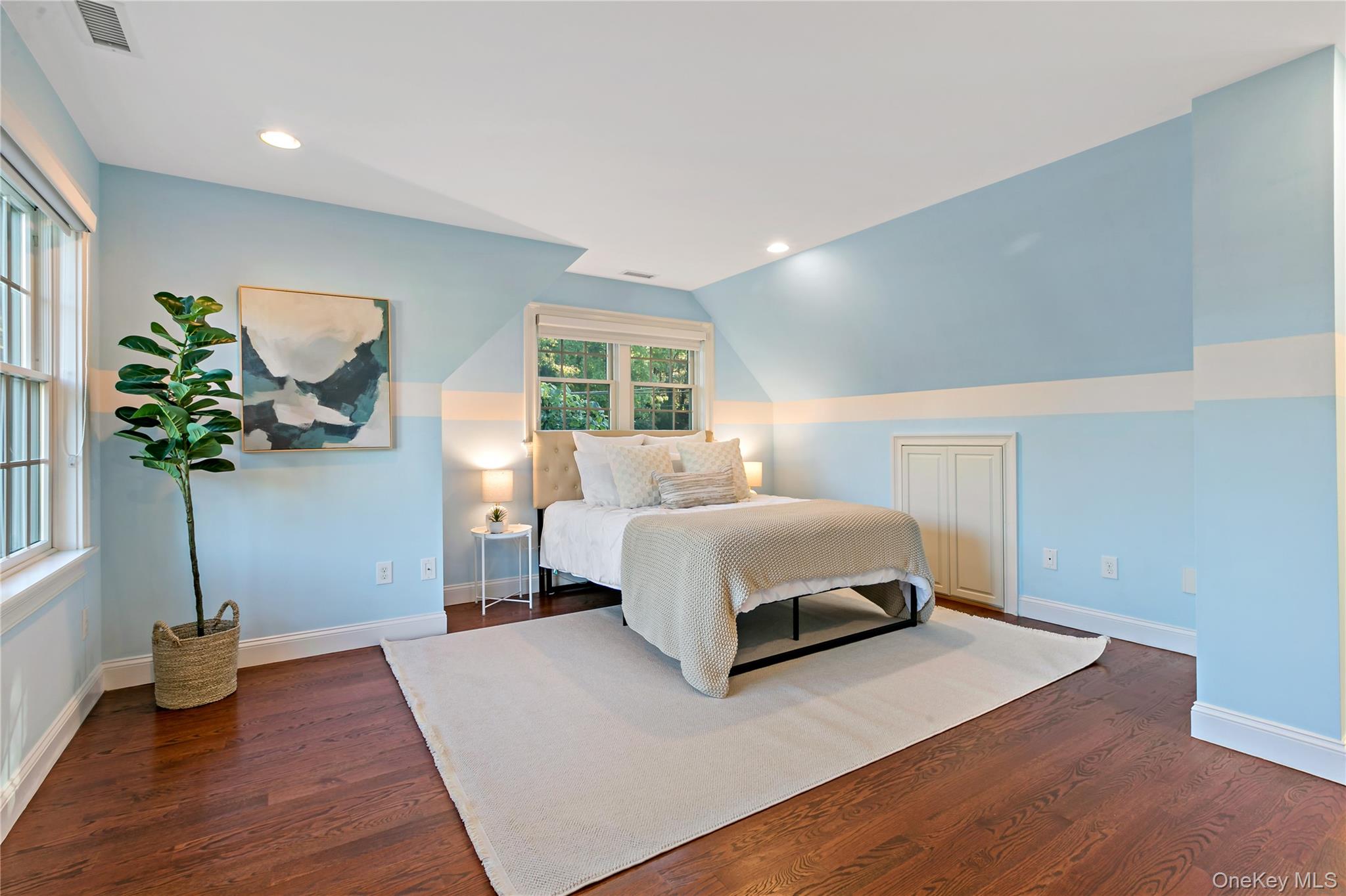 Photo 31 of this property