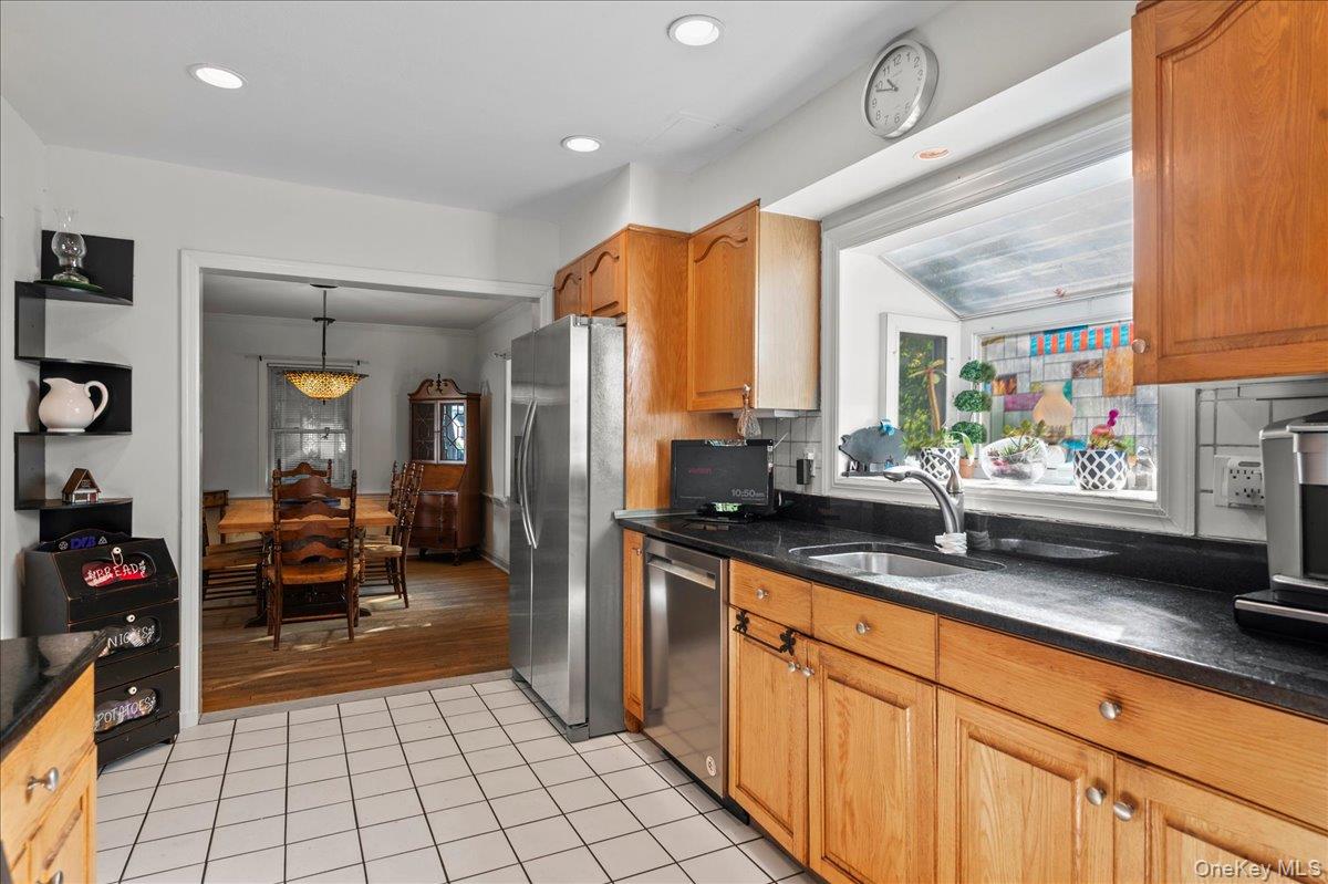 Photo 9 of this property