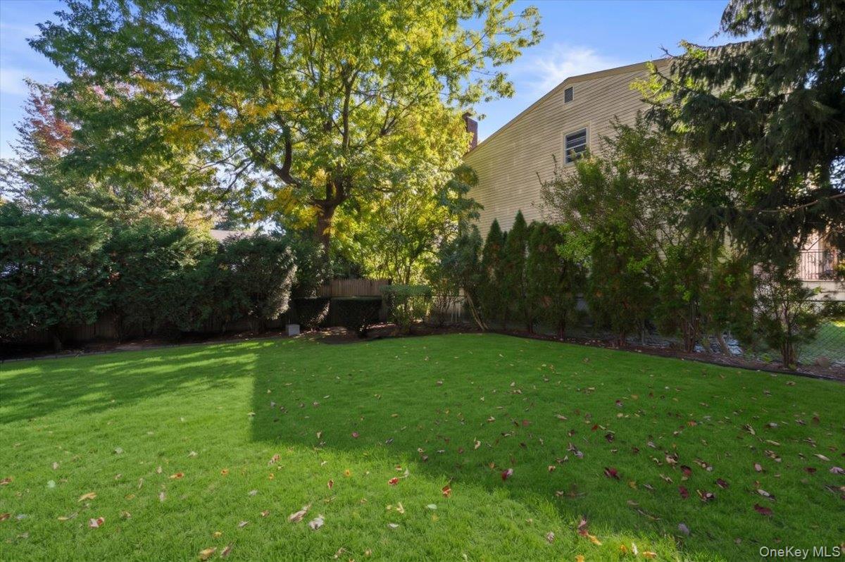 Photo 18 of this property