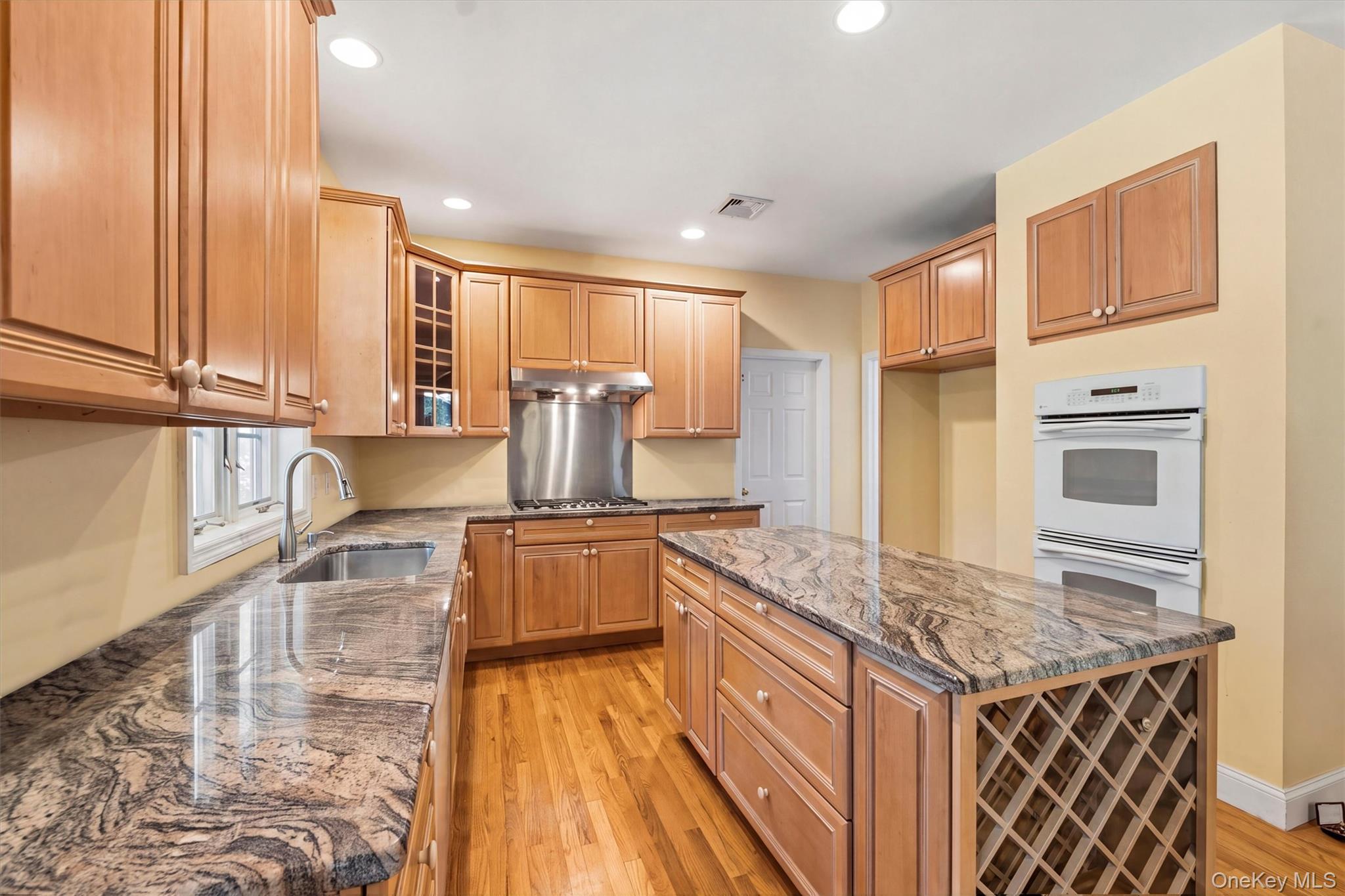 Photo 7 of this property