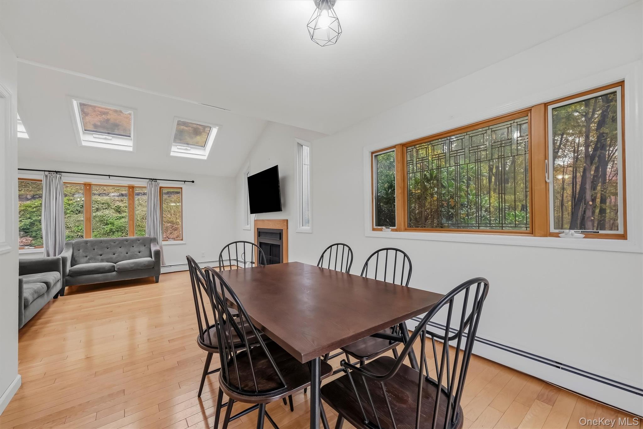 Photo 8 of this property