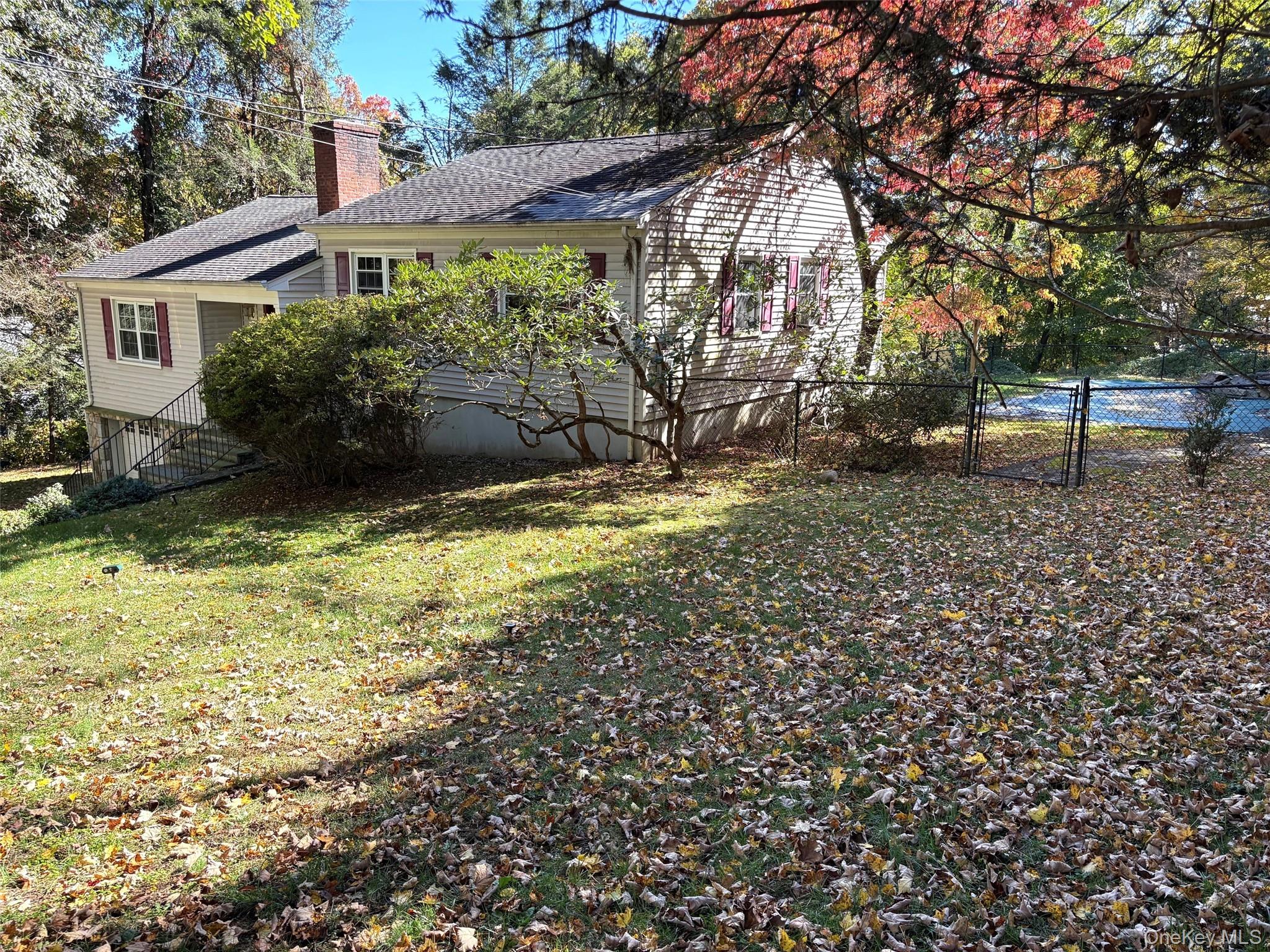 Photo 3 of this property