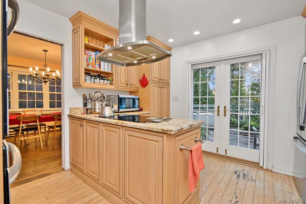 Photo 5 of this property