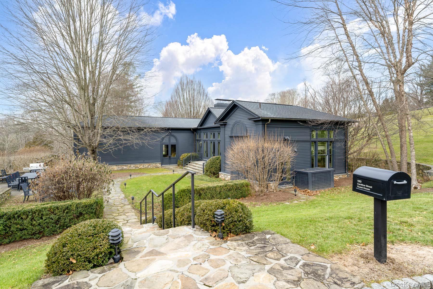 Photo 9 of this property