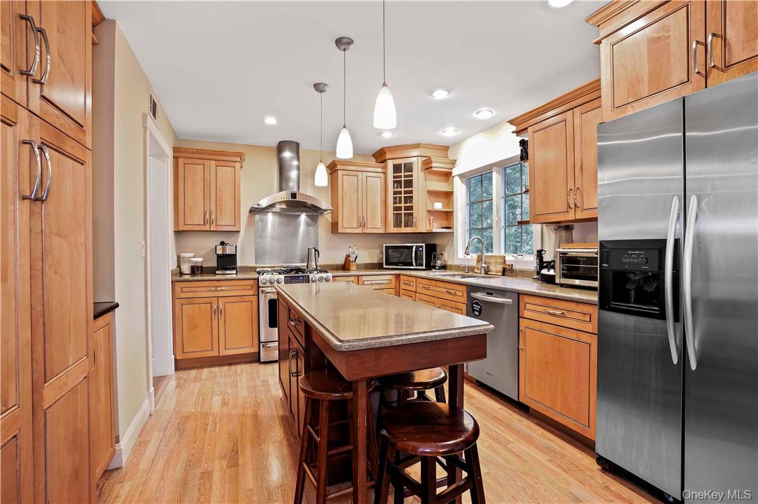 Photo 9 of this property