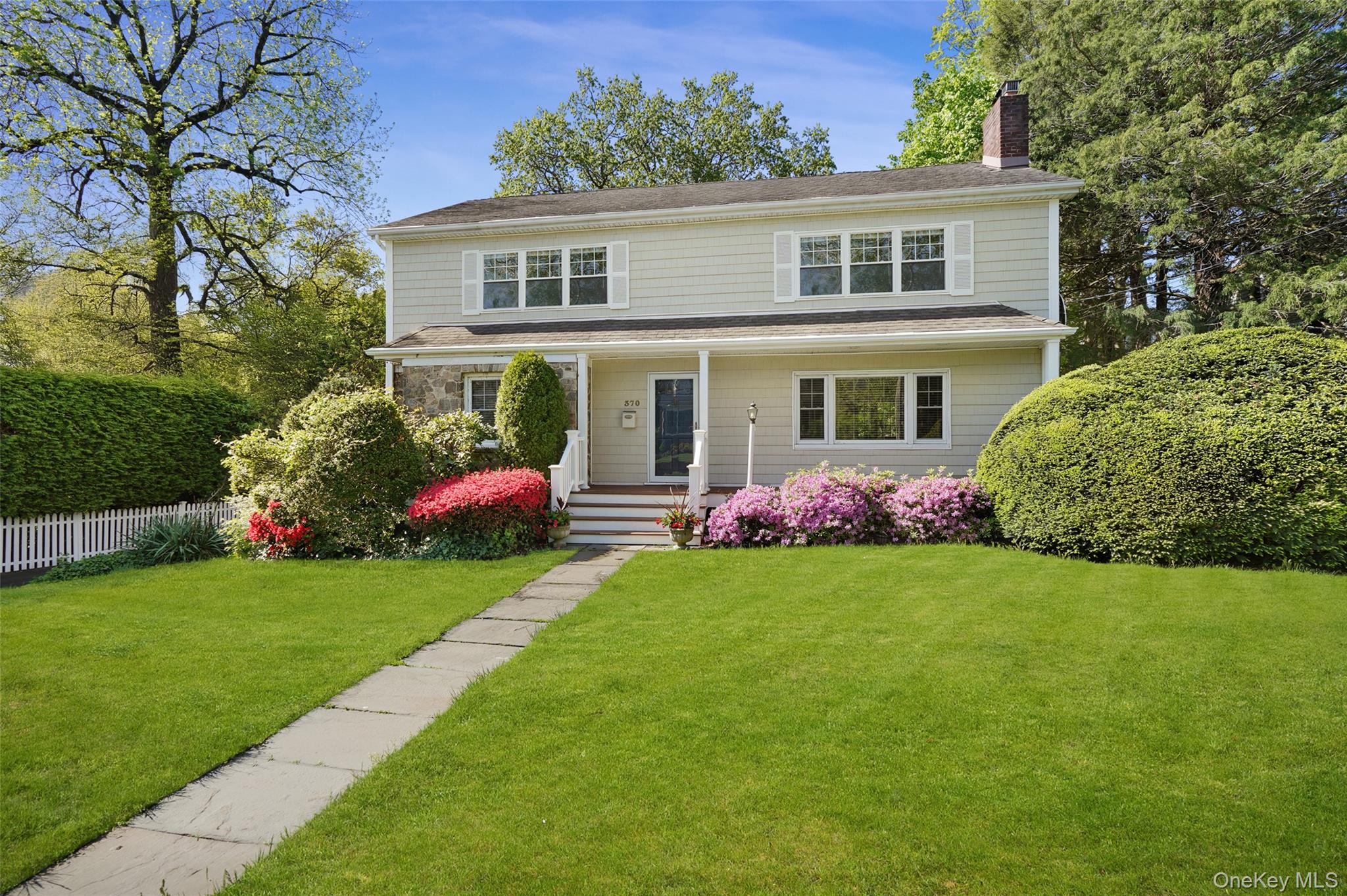 This fantastic Rye rental offers a fabulous lifestyle - just one block...