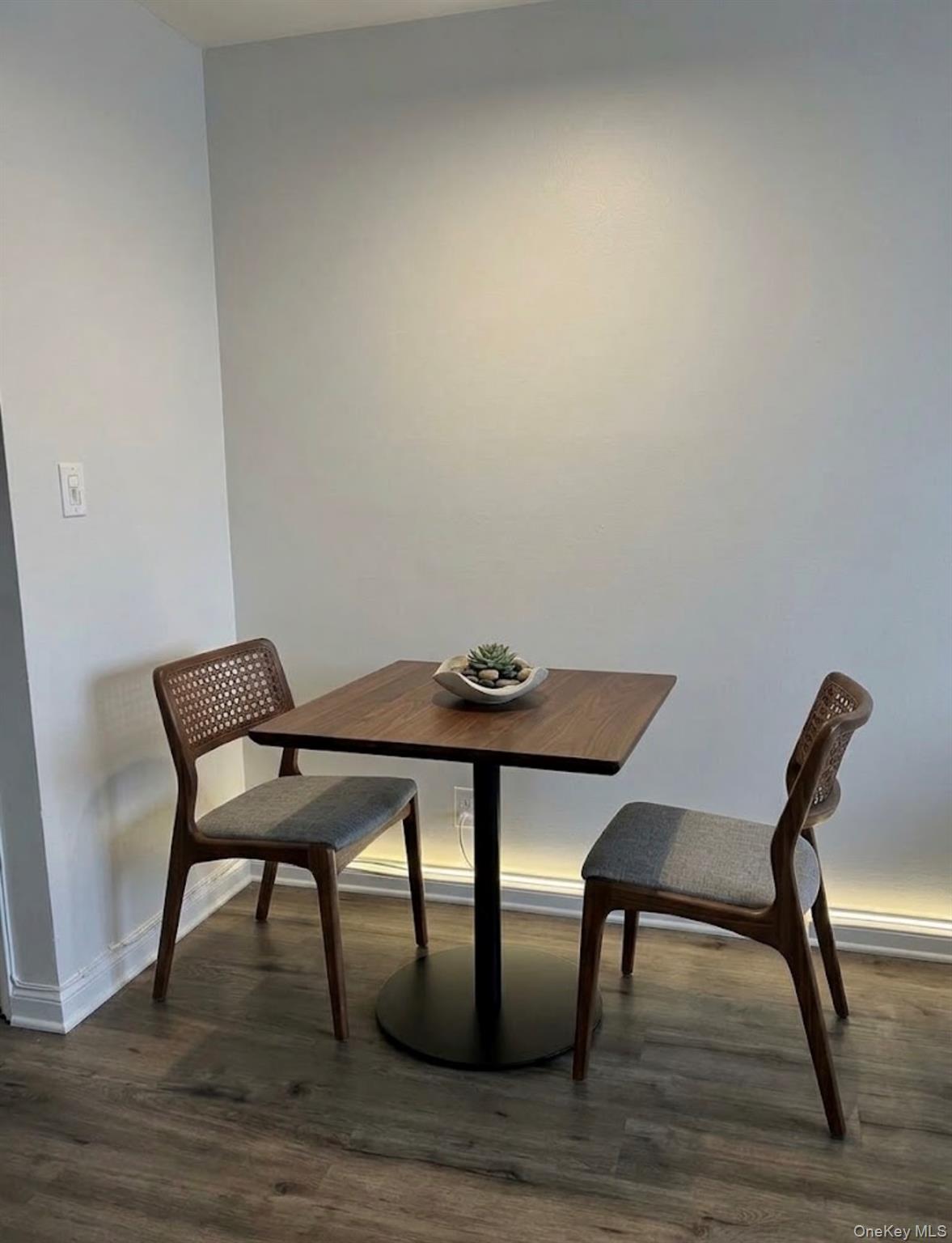 Photo 4 of this property