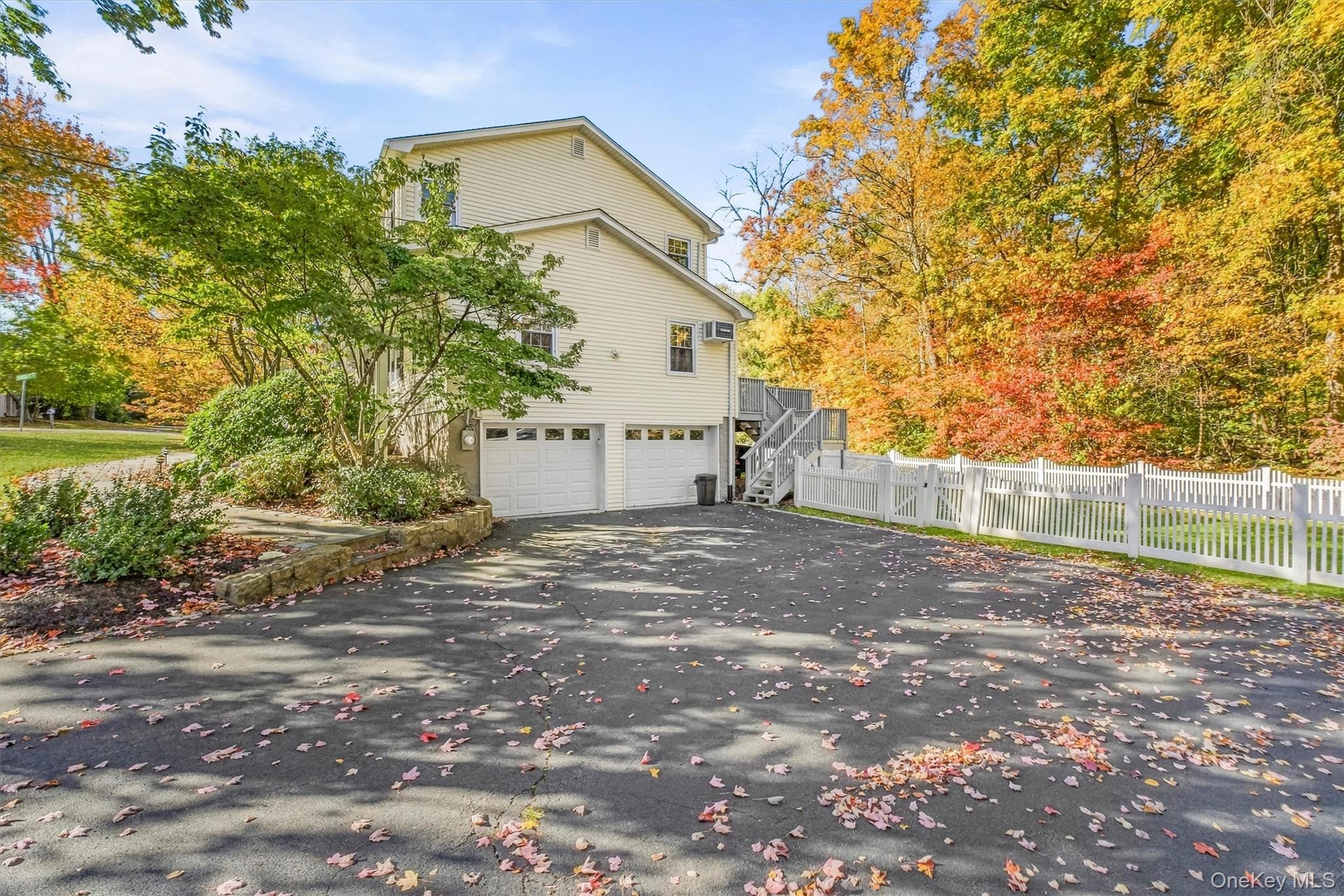Photo 4 of this property