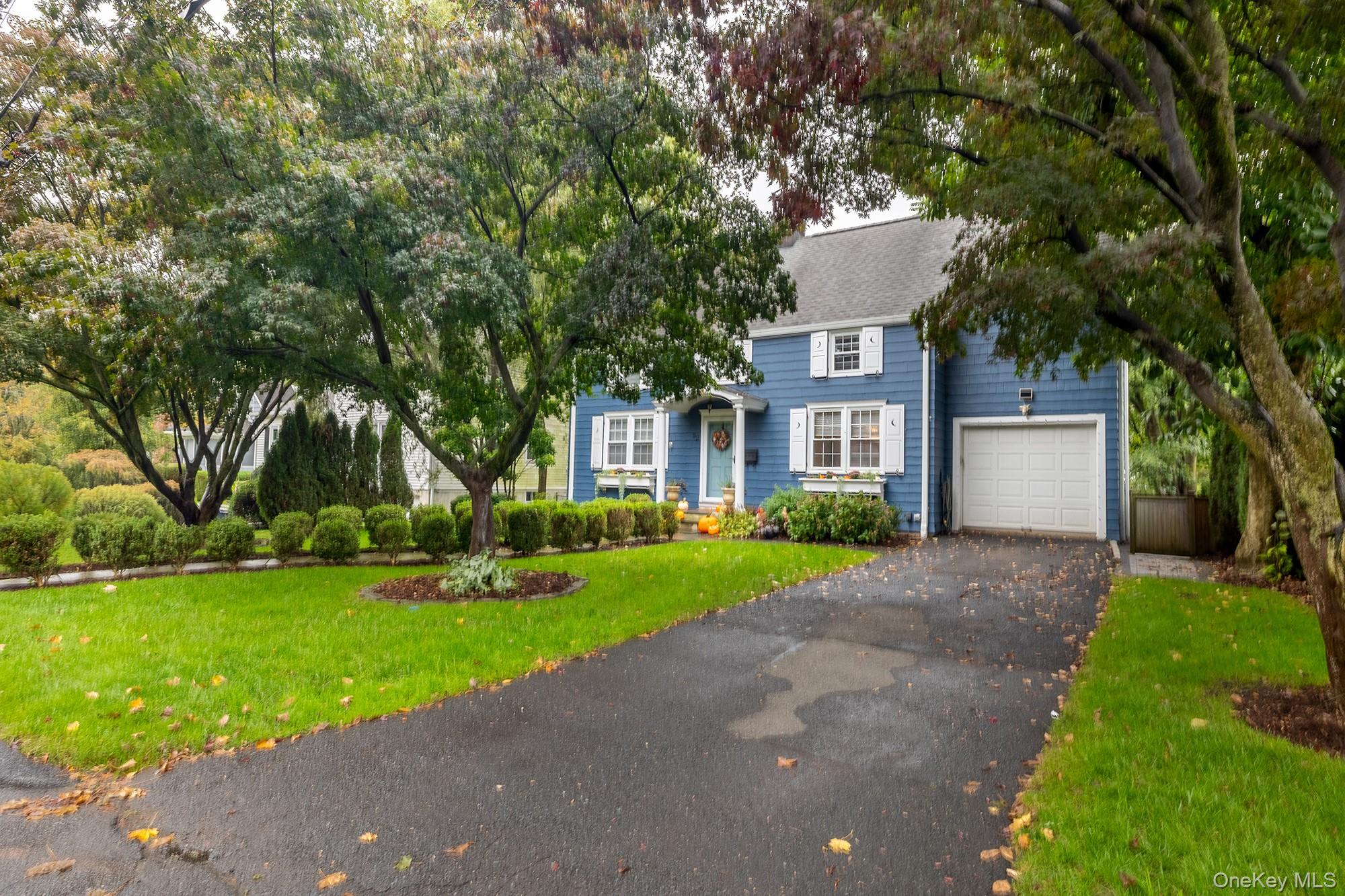 Photo 4 of this property