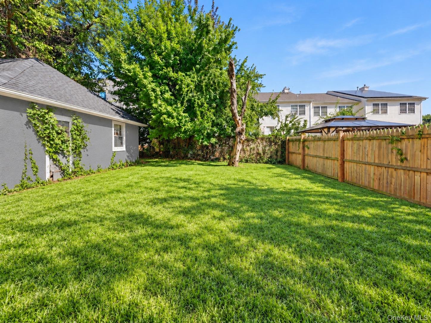 Photo 32 of this property
