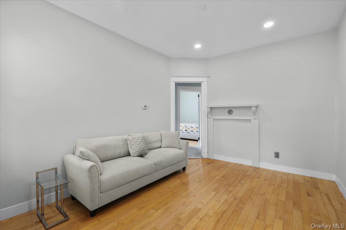 Photo 6 of this property