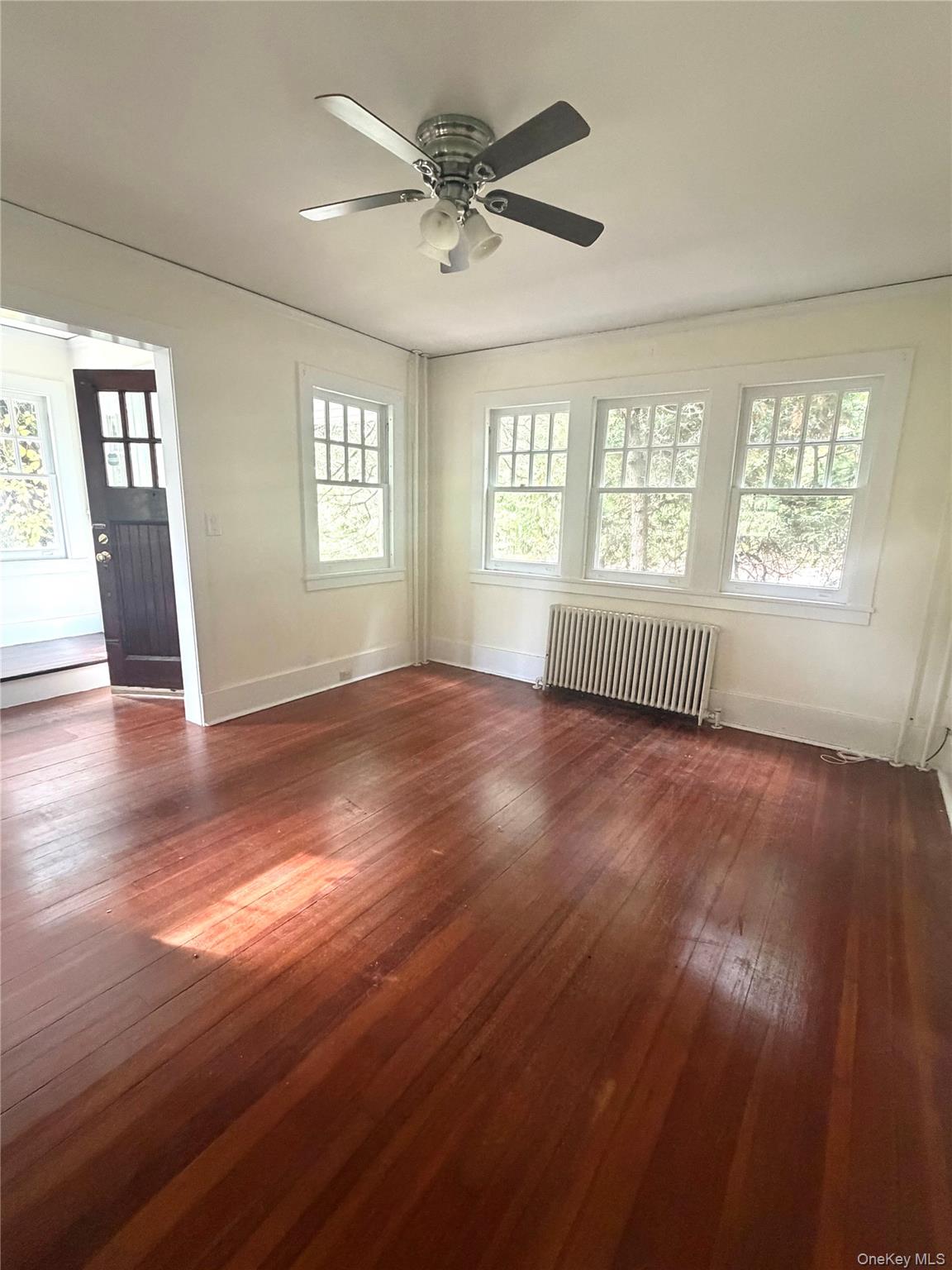 Photo 3 of this property