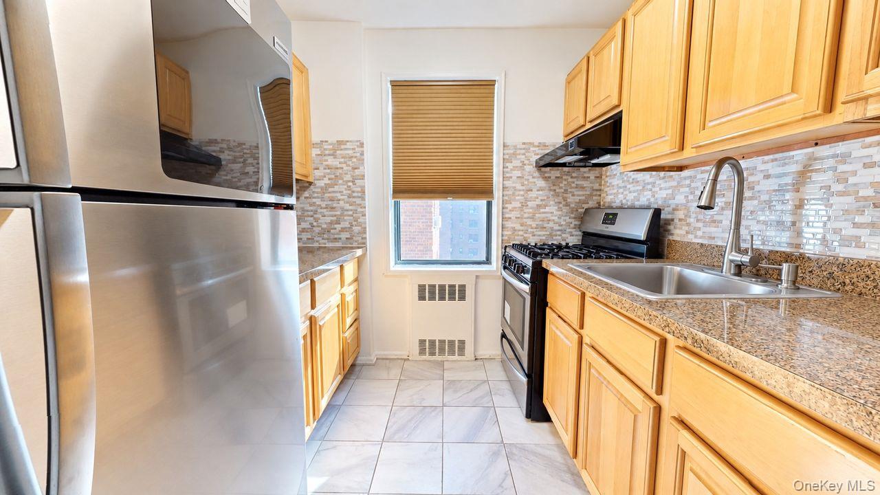 Photo 7 of this property