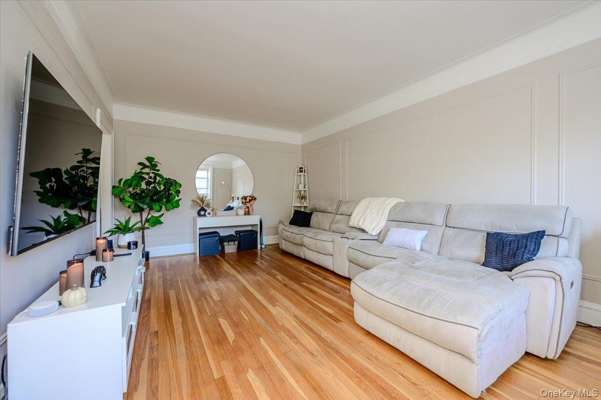 Photo 4 of this property