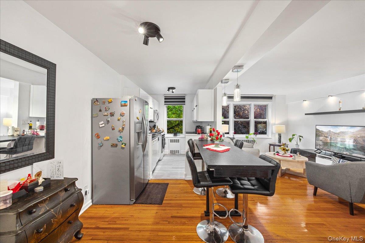 Photo 7 of this property