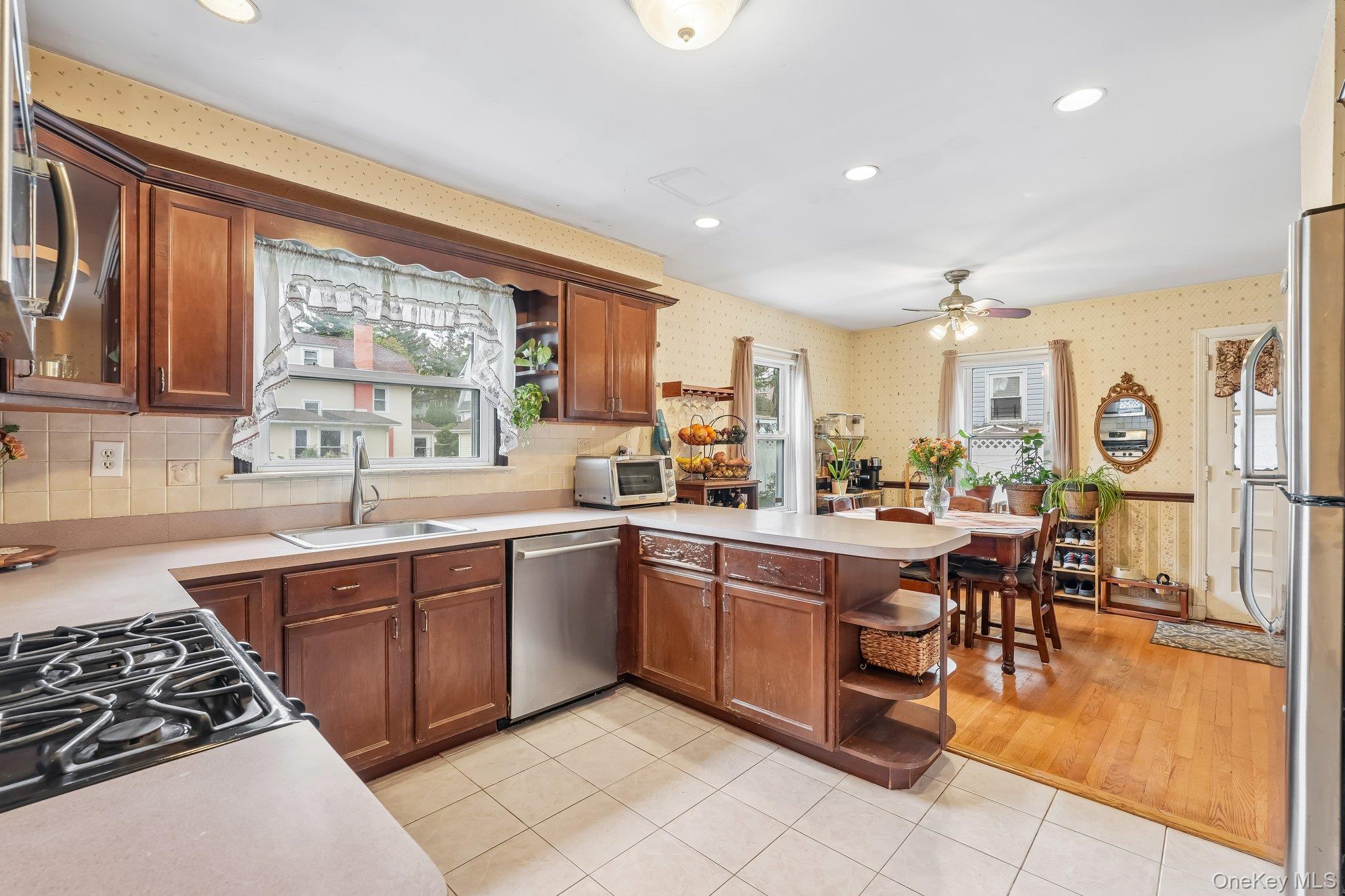 Photo 9 of this property