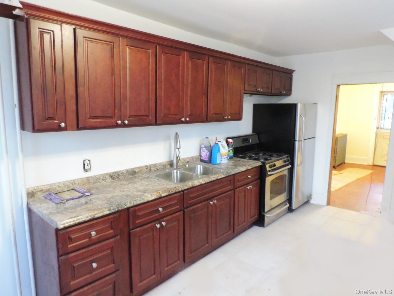 Photo 4 of this property