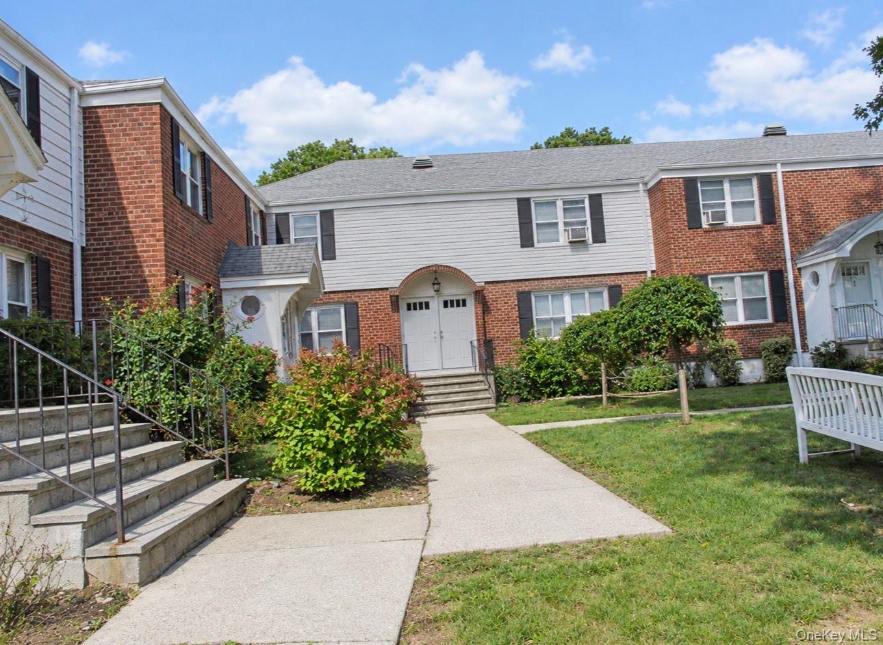 2nd Story 1 Bedroom Unit in Rye Colony.