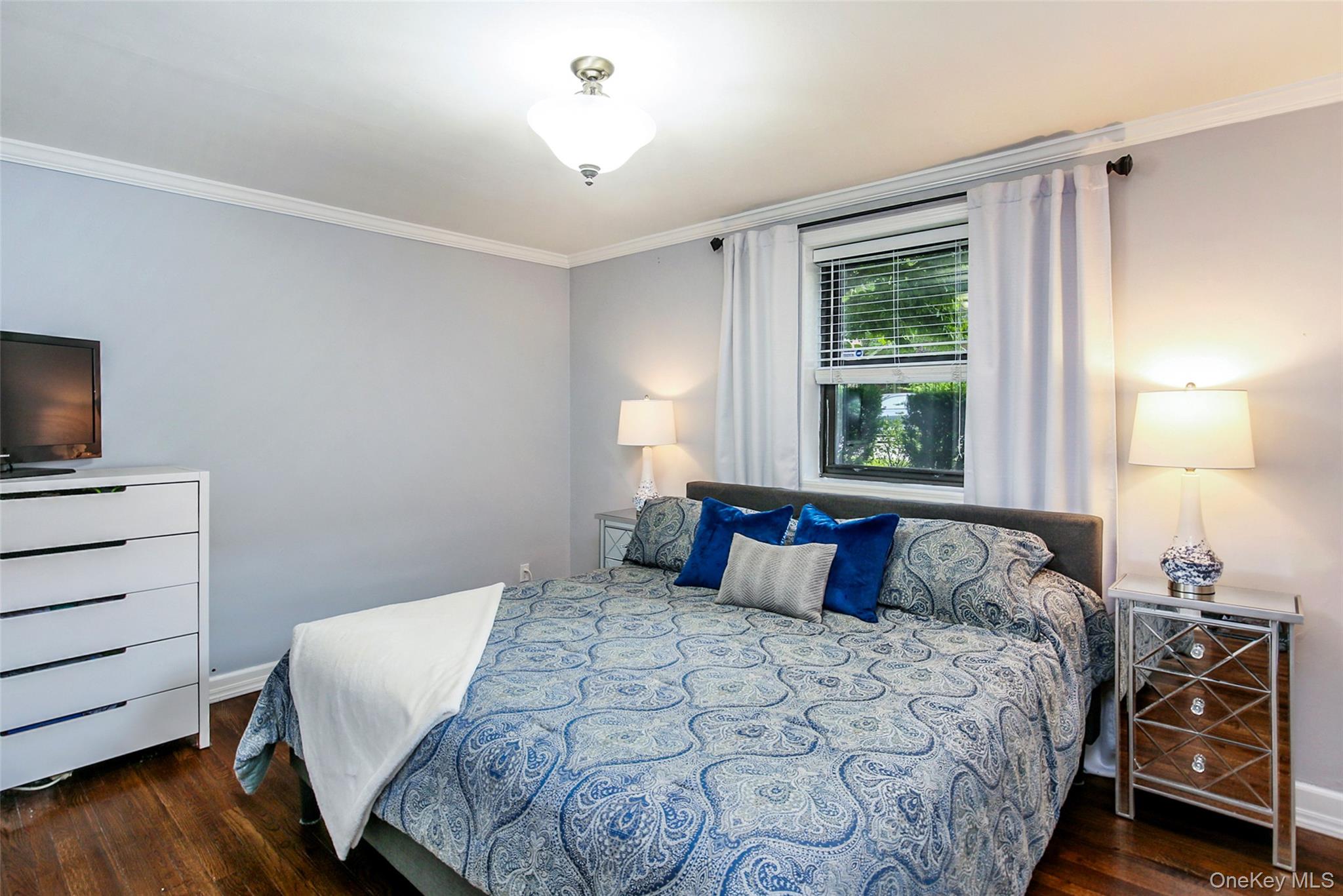 Photo 7 of this property