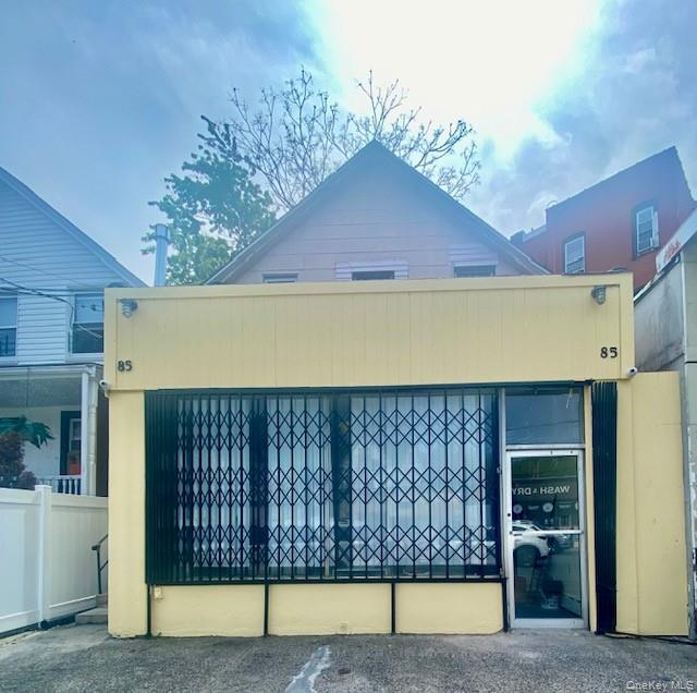 BRAND NEW FURNACE! Wonderful opportunity to own this Multi-Use buildin...