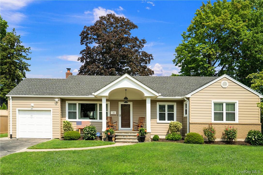 Welcome to 28 Top O The Ridge! Nestled in the sought after Wilmot Wood...
