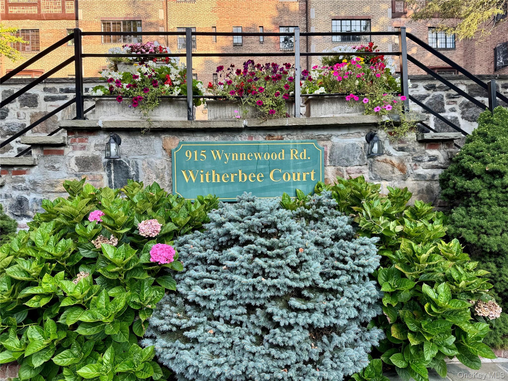 Witherbee Court, Pelham Manor's most coveted condo building. This 2 BR...