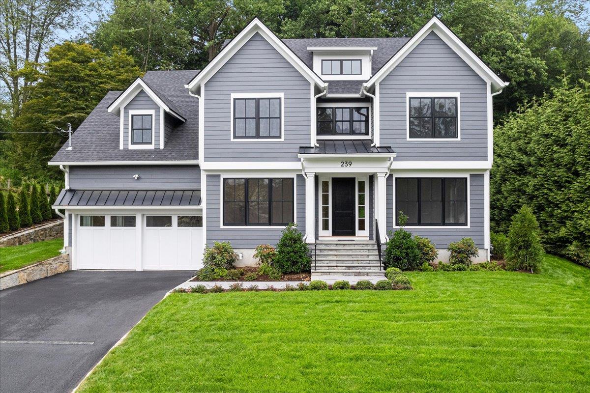 Exciting new construction in Scarsdale, showcasing seamless modern arc...