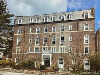Conveniently located to downtown New Rochelle and Metro North Station....