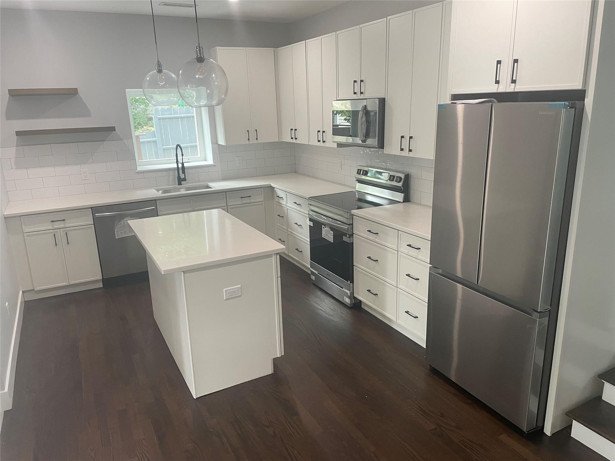 Fully renovated top to bottom Colonial in Ardsley.  Open floor plan....
