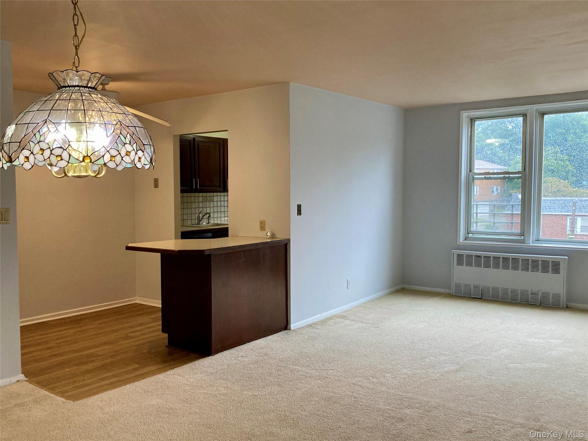 The Parkview — Freshly Renovated 1-Bedroom in Park Hill, Yonkers

WOW...