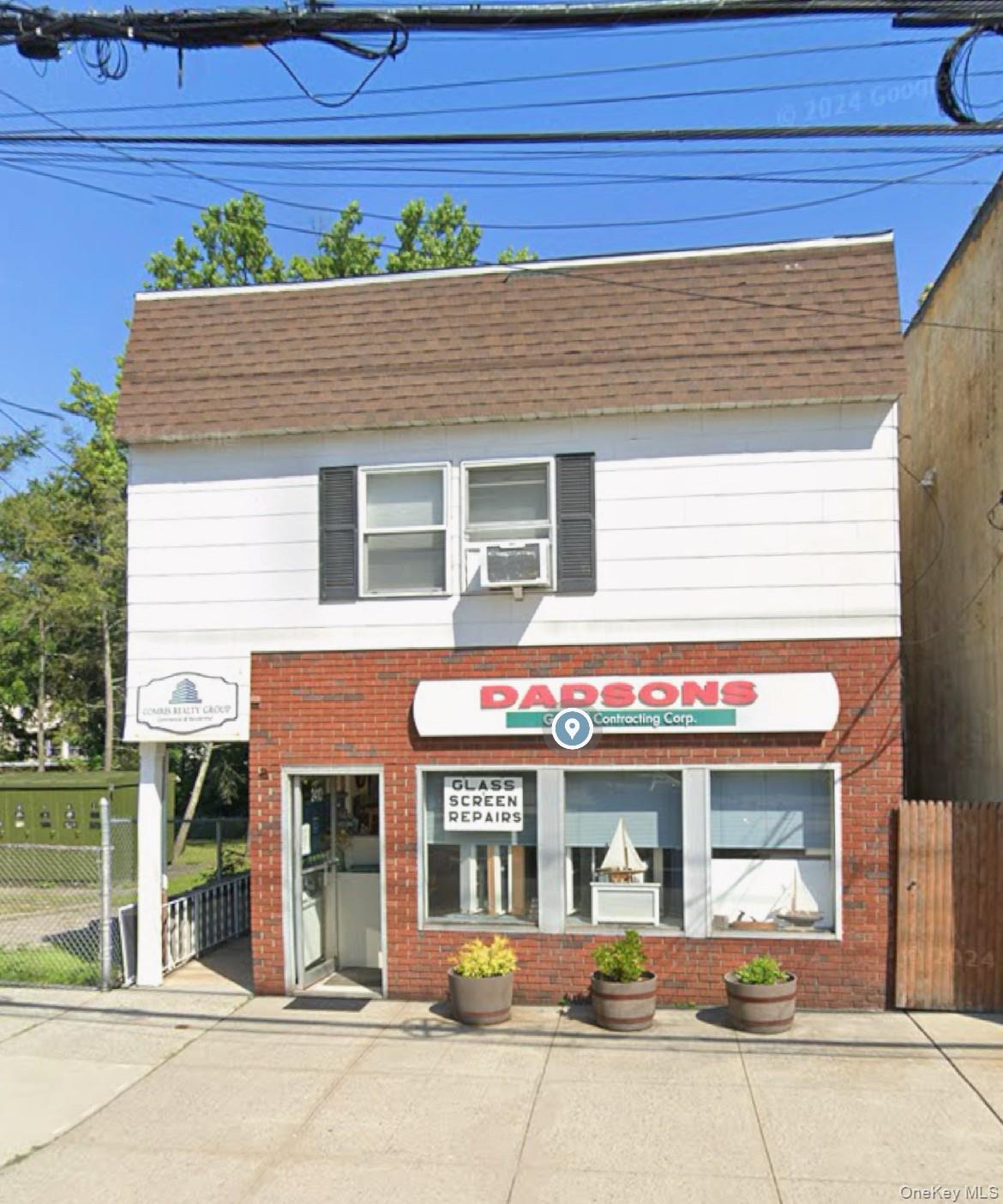 Exceptional Mixed-Use Investment Opportunity in Prime Larchmont, NY

N...