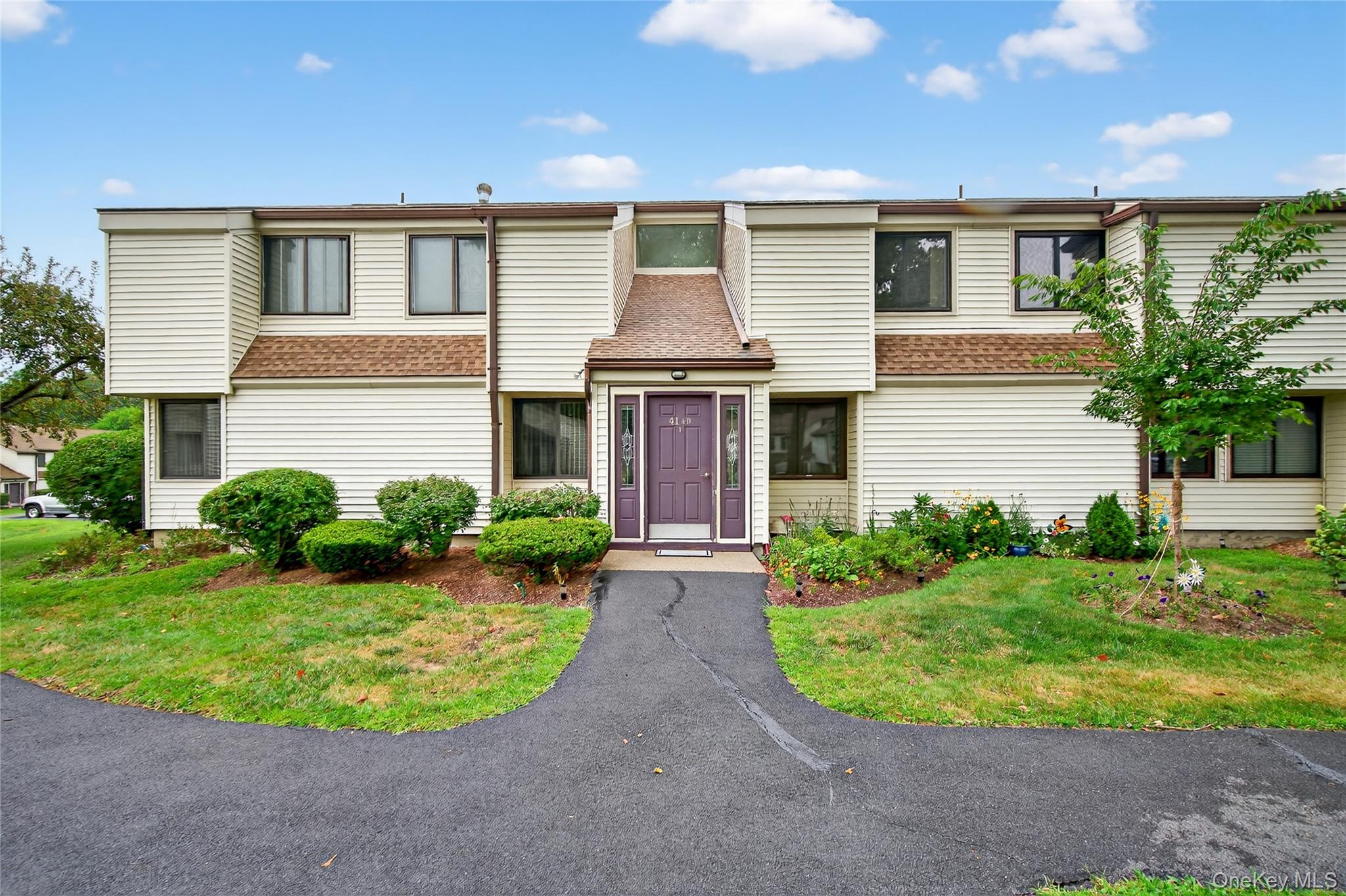Move Right In... This Ground Floor No Step Two bedroom Two bath Condo...