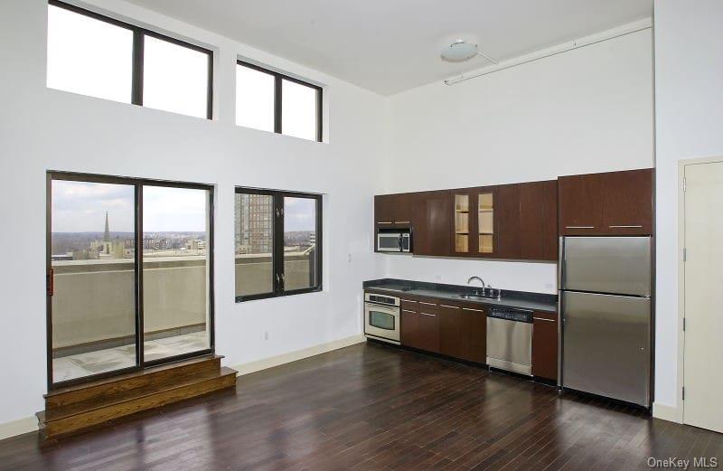 With just a touch of modern updates and personalized finishes, this lu...
