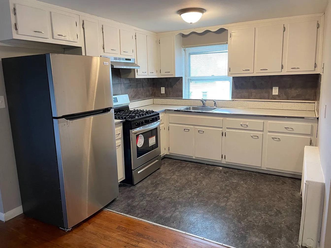 Welcome to your new home! The bright and airy two bedroom one bath apa...