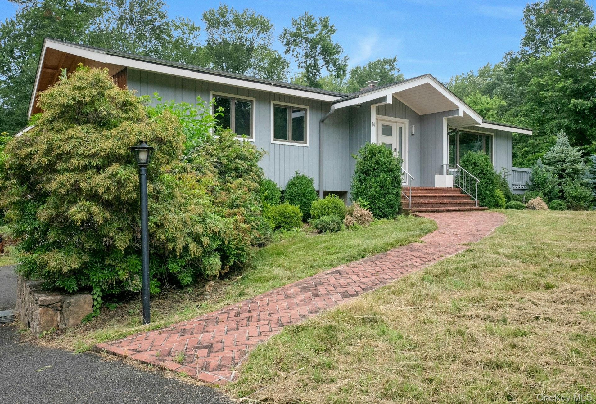 A Rare Gem in the Heart of Armonk!
Just in time for the school year—th...