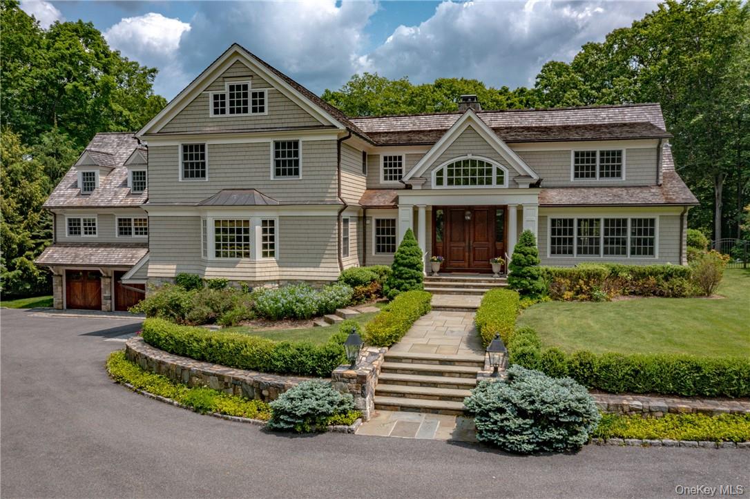 Welcome to 70 Haights Cross, an architectural masterpiece in one of Ch...
