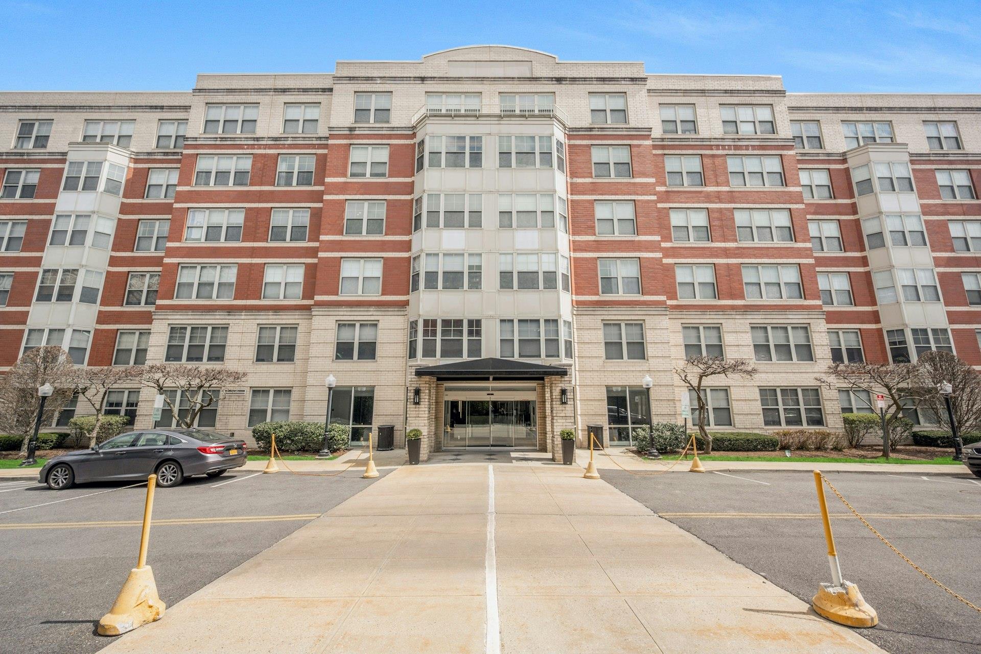 Welcome to this sunny, spacious two bedroom, two bath, pet friendly lu...