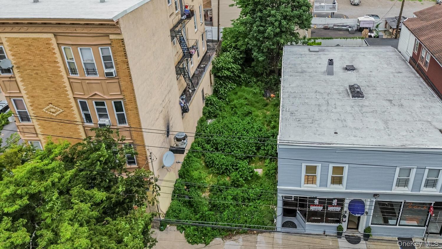 JUST REDUCED!! Now Priced to Sell!! Outstanding Opportunity in the Hea...