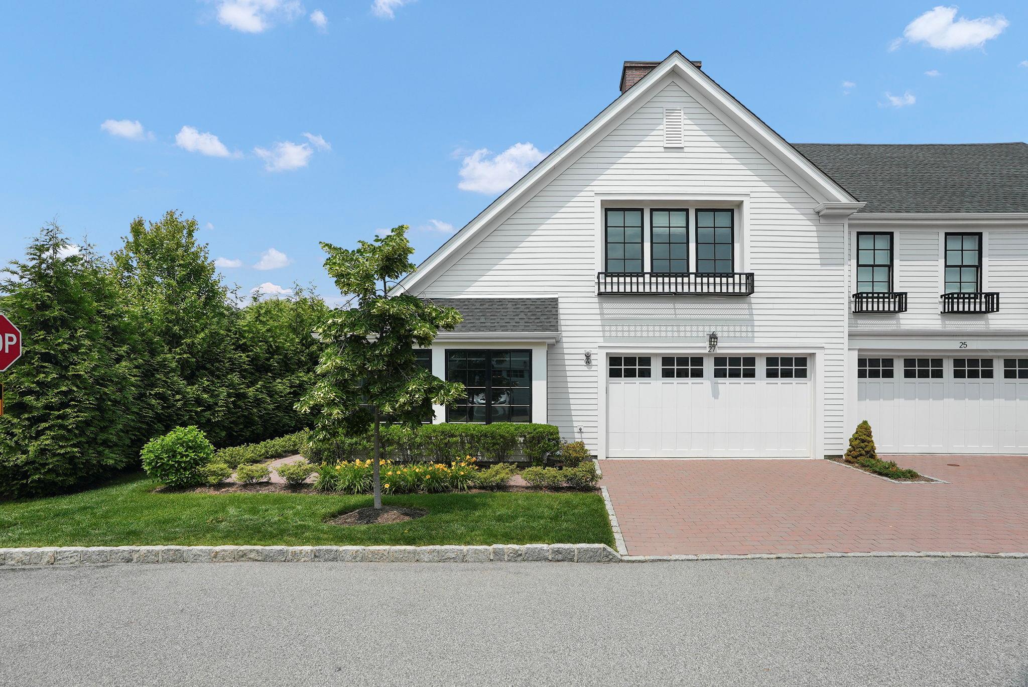 Discover the charm of 27 Lavender Lane in the sought after KINGFIELD c...