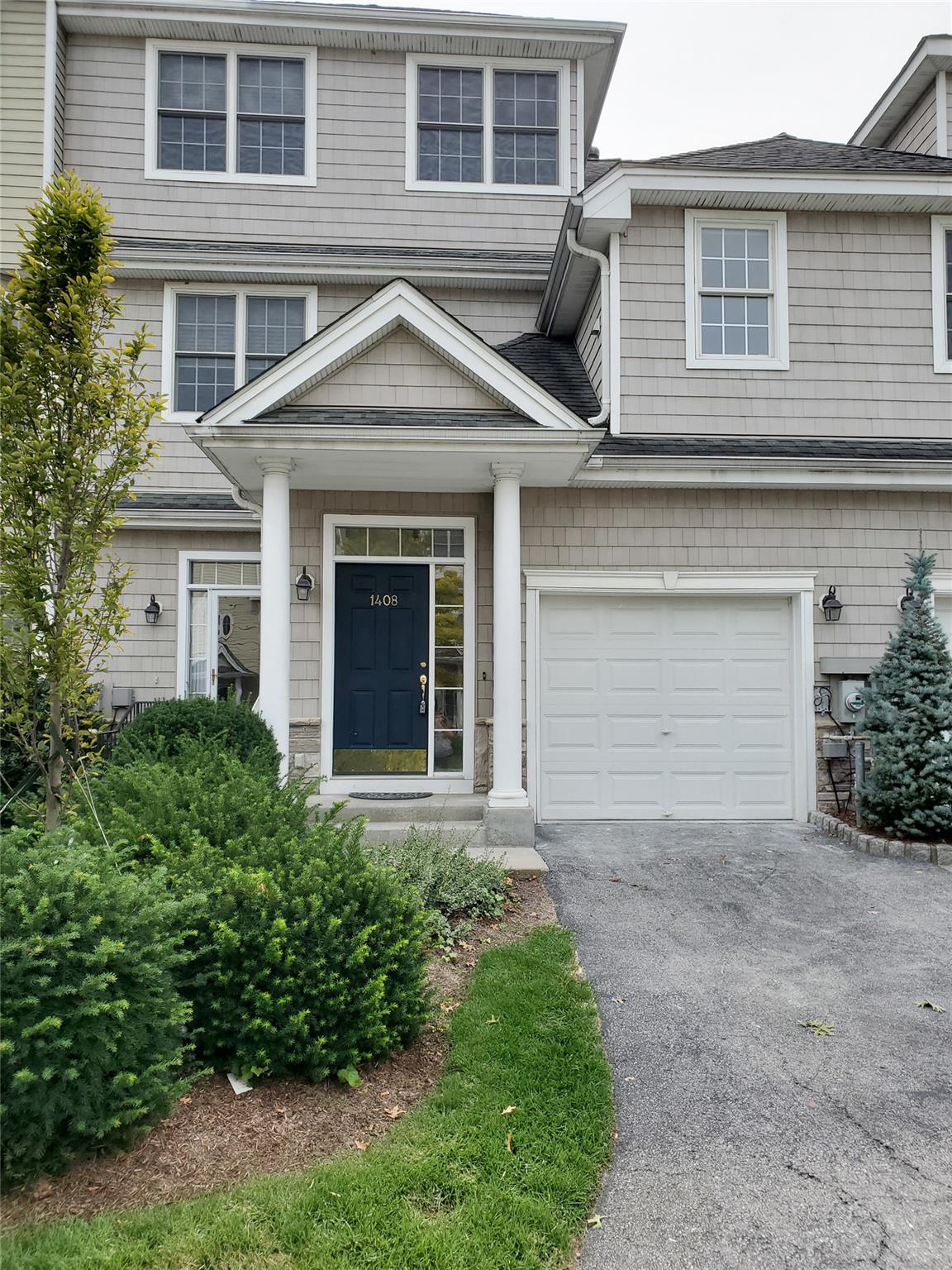 WELCOME HOME to this Spacious 3 Bedroom 3 1/2 Bath Town-home on the Sh...