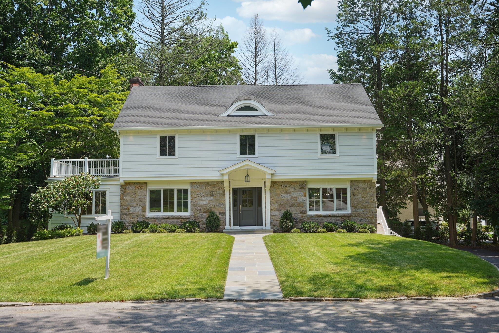 BRING ALL OFFERS!!! BUILDER NEGOTIABLE 
Be the first to live in this b...